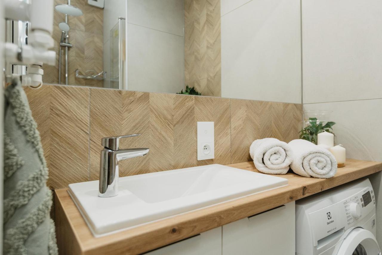 Apartament Echo, F210 Lublin Kültér fotó
